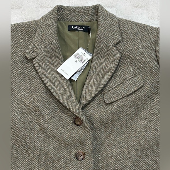 Ralph Lauren Elegant Gray Blazer - Picture 3 of 14